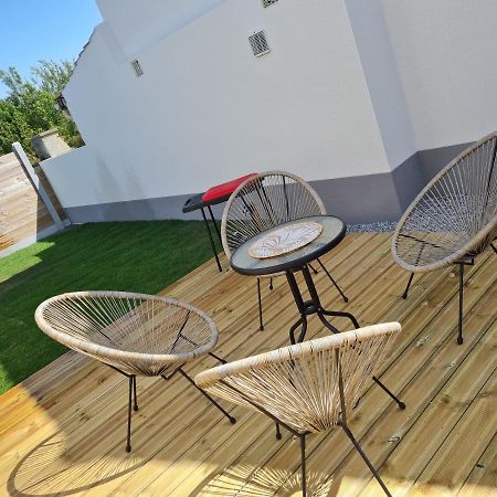 A Fleur De Spa : Maison Chaleureuse Avec Spa Privatif Et Billard. Coulogne エクステリア 写真