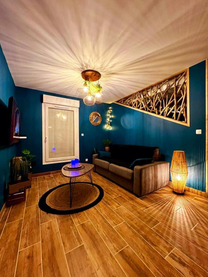 A Fleur De Spa : Maison Chaleureuse Avec Spa Privatif Et Billard. Coulogne エクステリア 写真